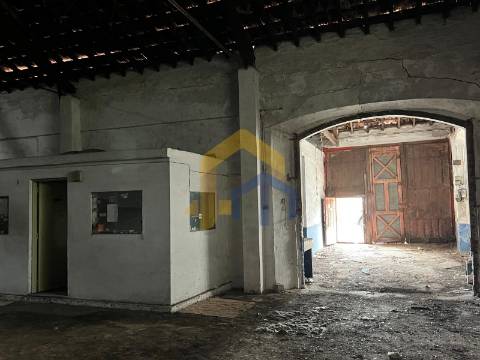 Emblemática Adega Vinhos Ramalho em Estremoz