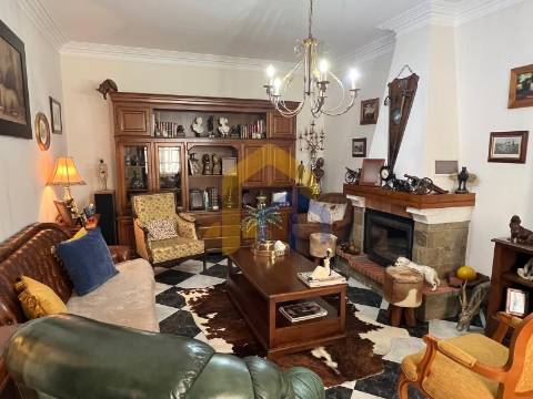 Moradia T4 em Vimieiro, Arraiolos