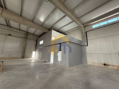 Armazém  Arrendamento em Arcos,Estremoz