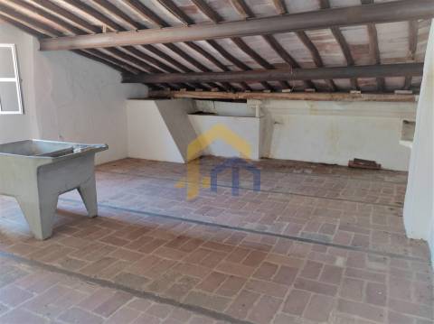 Venda conjunta de 2 Prédios em Estremoz