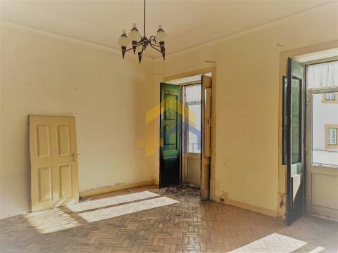 Venda conjunta de 2 Prédios em Estremoz