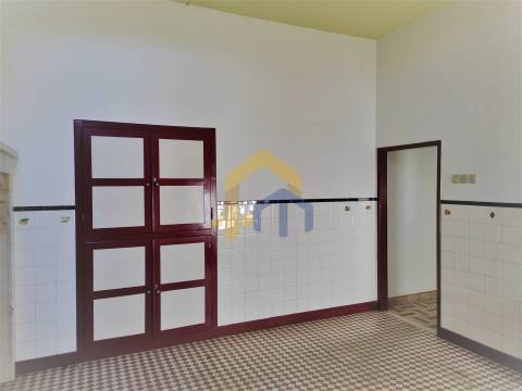 Venda conjunta de 2 Prédios em Estremoz