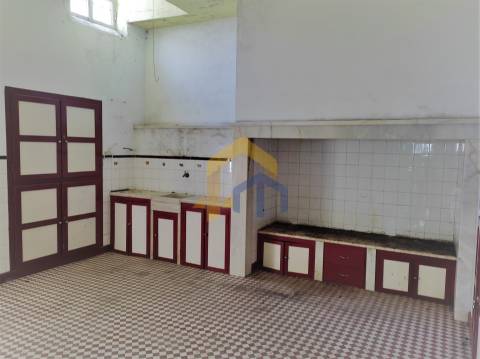 Venda conjunta de 2 Prédios em Estremoz