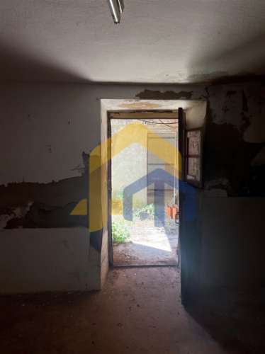 Casa de aldeia com espaço exterior em Bencatel