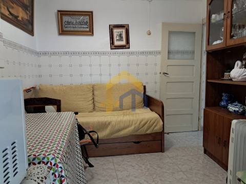 Moradia Geminada T2 Venda em Estremoz (Santa Maria e Santo André),Estremoz