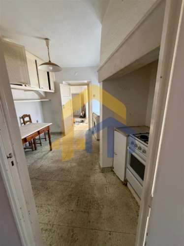 Moradia em Banda com Duas Habitações Independentes – Centro Histórico de Estremoz