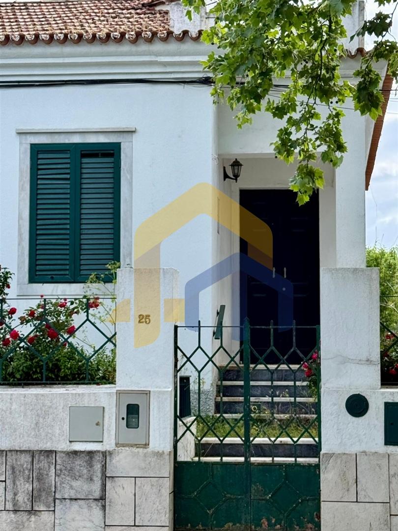 Moradia T3, em Estremoz