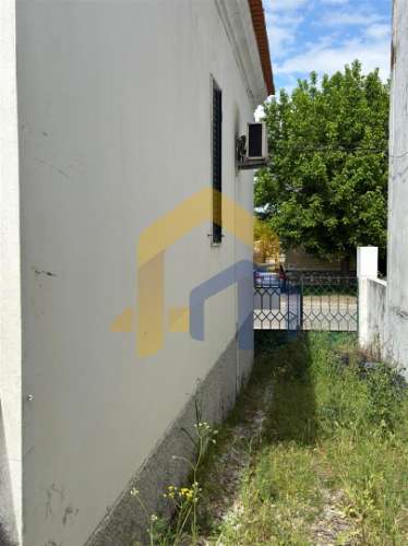 Moradia T3, em Estremoz