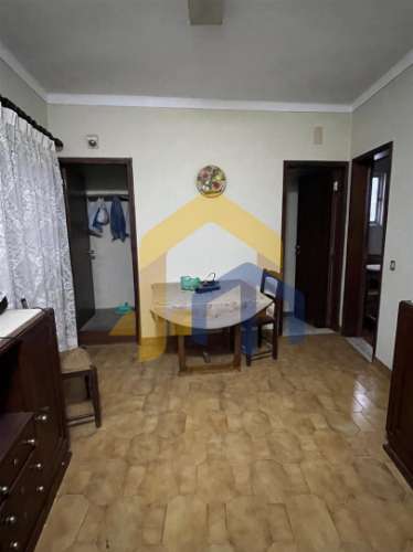 Apartamento T2+1 com Sotão Aproveitado , em Estremoz
