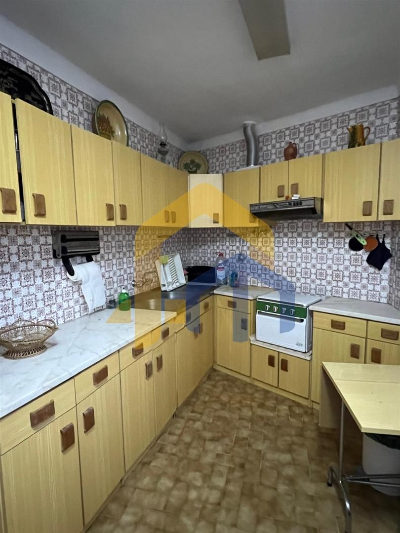 Apartamento T2+1 com Sotão Aproveitado , em Estremoz