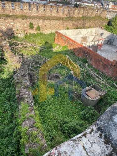 Prédio T5, no coração histórico de Estremoz