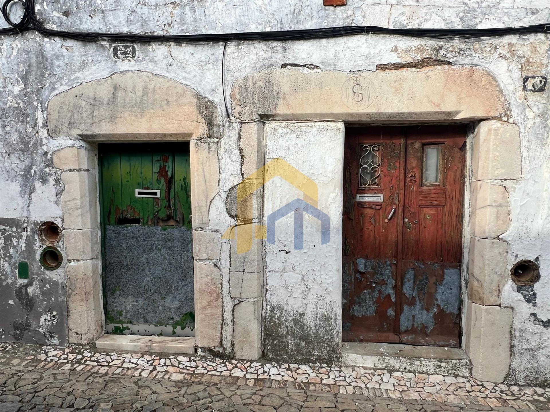 Prédio T5, no coração histórico de Estremoz
