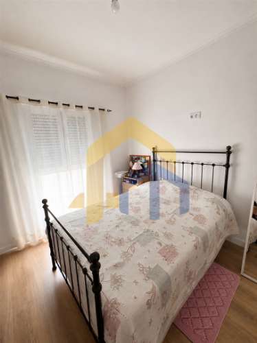 Moradia T3 com Espaço Exterior e Garagem | Monte da Razão – Estremoz