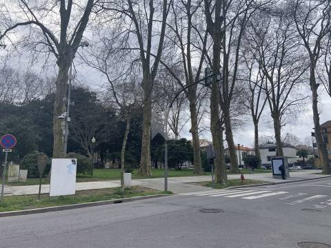 Apartamento T2  junto ao Jardim de Arca d’Água