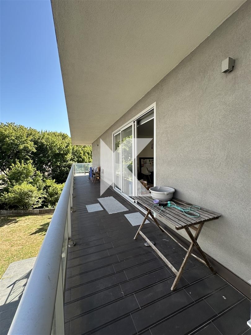 Apartamento T2 com garagem na Prelada