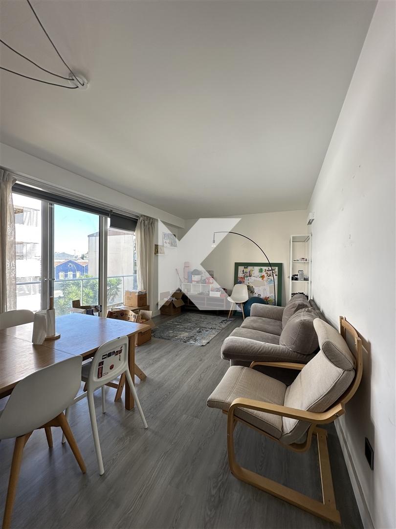 Apartamento T2 com garagem na Prelada