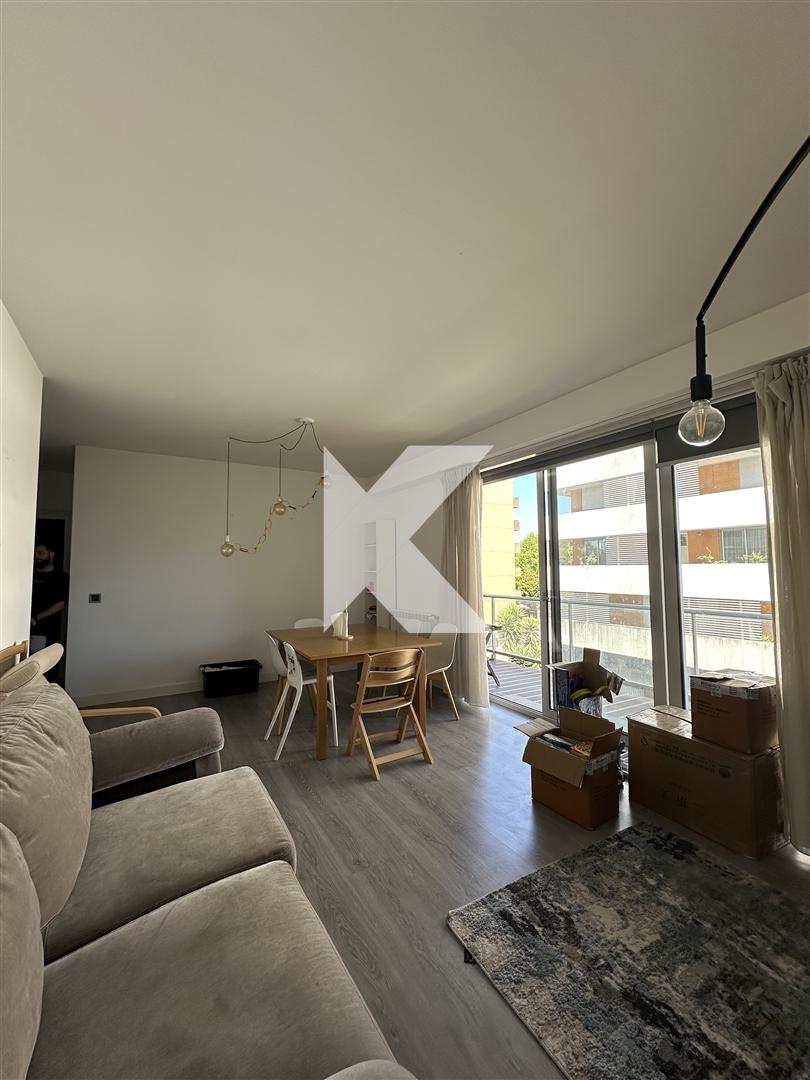 Apartamento T2 com garagem na Prelada