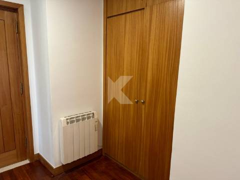 Excelente Apartamento T2 no Campo Alegre - com garagem