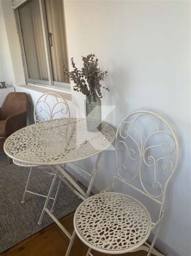 T1 na Rua 5 de Outubro- Casa da Musica