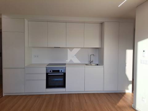 T2 no último piso - Jardim de Arca d’Água