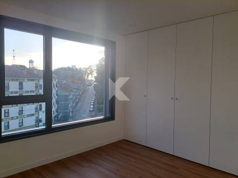 T2 no último piso - Jardim de Arca d’Água