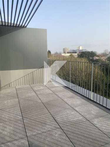 T0 Duplex com Terraço - Senhora da Hora