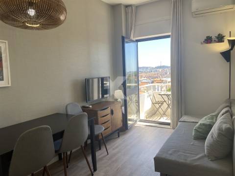 T1 mobilado - Vista Fantástica no Centro da Cidade