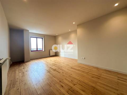 Apartamento T4 Venda em Paranhos,Porto