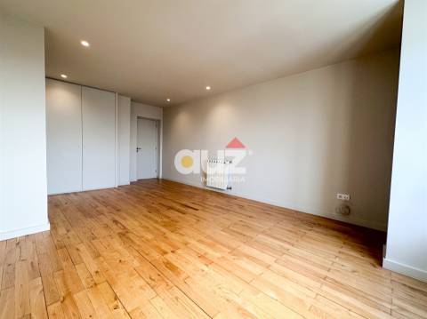 Apartamento T4 Venda em Paranhos,Porto