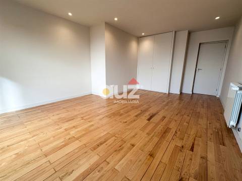 Apartamento T4 Venda em Paranhos,Porto