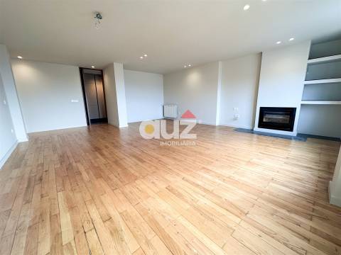 Apartamento T4 Venda em Paranhos,Porto