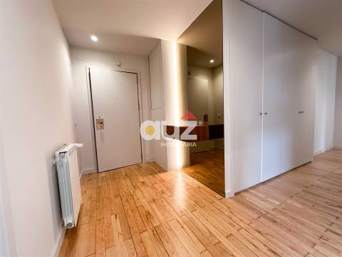 Apartamento T4 Venda em Paranhos,Porto