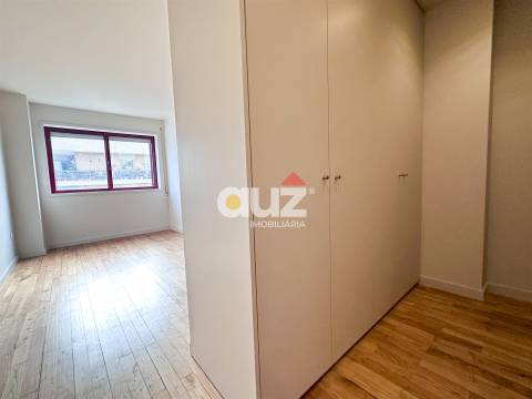 Apartamento T4 Venda em Paranhos,Porto