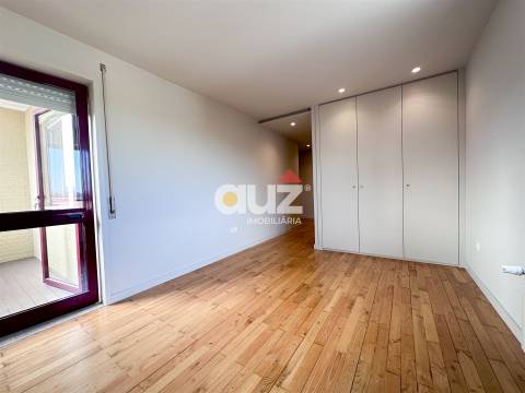 Apartamento T4 Venda em Paranhos,Porto