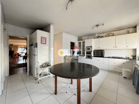 Apartamento T5 Venda em Amarante (São Gonçalo), Madalena, Cepelos e Gatão,Amarante