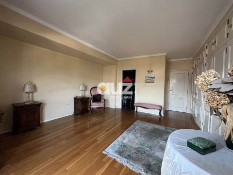 Apartamento T5 Venda em Amarante (São Gonçalo), Madalena, Cepelos e Gatão,Amarante