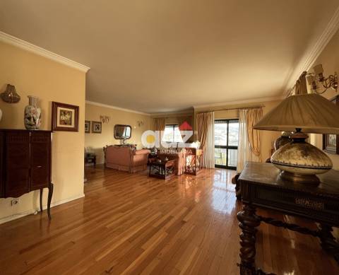 Apartamento T5 Venda em Amarante (São Gonçalo), Madalena, Cepelos e Gatão,Amarante