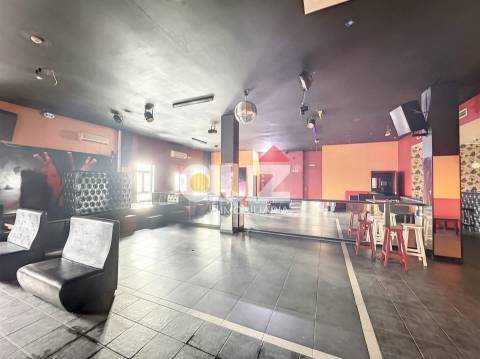 Escritório  Venda em Freixo de Cima e de Baixo,Amarante