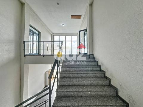 Escritório  Venda em Freixo de Cima e de Baixo,Amarante