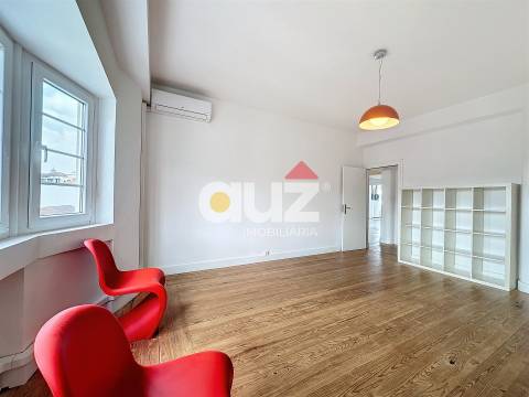 Apartamento T6 Venda em Cedofeita, Santo Ildefonso, Sé, Miragaia, São Nicolau e Vitória,Porto