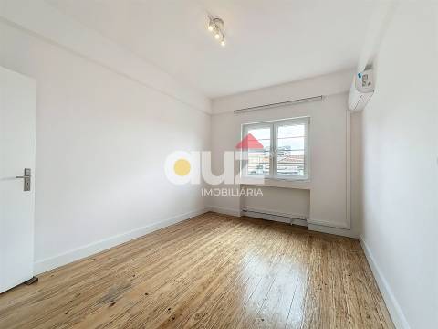 Apartamento T6 Venda em Cedofeita, Santo Ildefonso, Sé, Miragaia, São Nicolau e Vitória,Porto