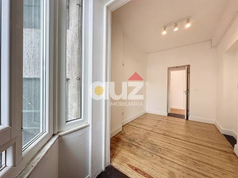 Apartamento T6 Venda em Cedofeita, Santo Ildefonso, Sé, Miragaia, São Nicolau e Vitória,Porto