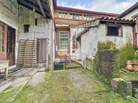 Moradia para Restaurar >=T10 Venda em Amarante (São Gonçalo), Madalena, Cepelos e Gatão,Amarante