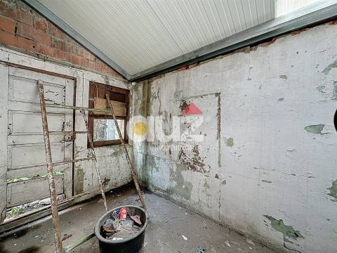 Armazém  Venda em Rio Tinto,Gondomar