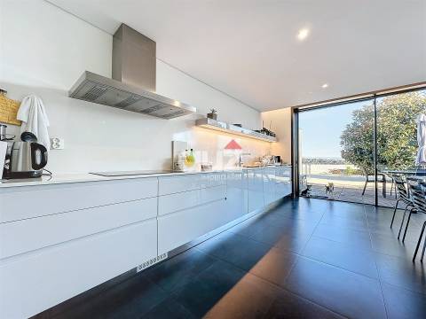 Mansão T3 Venda em Vila Meã,Amarante