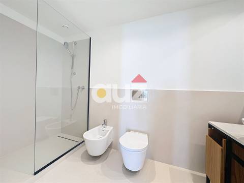 Apartamento T3 DUPLEX Venda em Matosinhos e Leça da Palmeira,Matosinhos