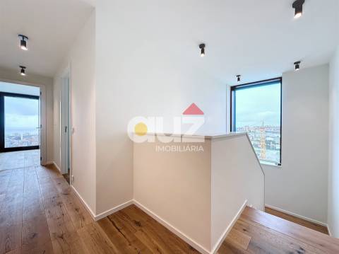 Apartamento T3 DUPLEX Venda em Matosinhos e Leça da Palmeira,Matosinhos