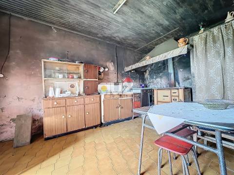 Moradia para Restaurar T3 Venda em Fregim,Amarante