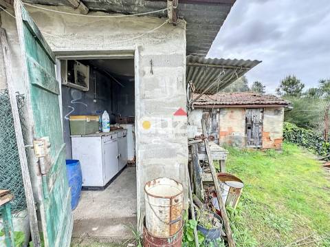 Moradia para Restaurar T3 Venda em Fregim,Amarante