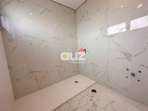 Moradia Geminada T3 Venda em Amarante (São Gonçalo), Madalena, Cepelos e Gatão,Amarante